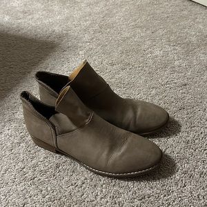 Brown suede ankle booties